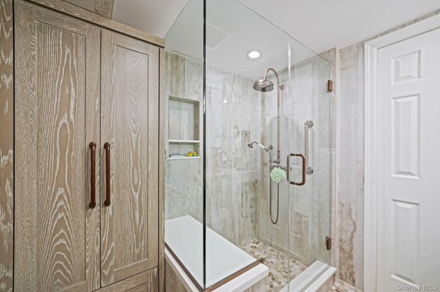 3 Walnut Place, North Massapequa, NY 11758