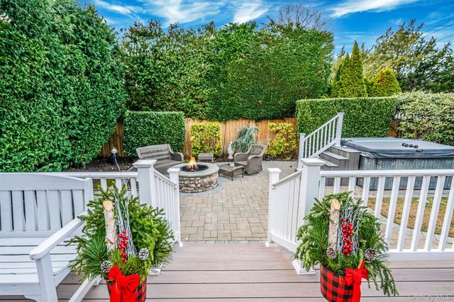 3 Walnut Place, North Massapequa, NY 11758