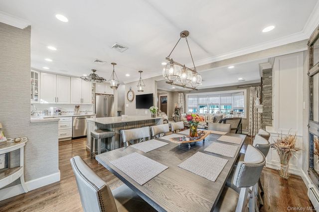 3 Walnut Place, North Massapequa, NY 11758