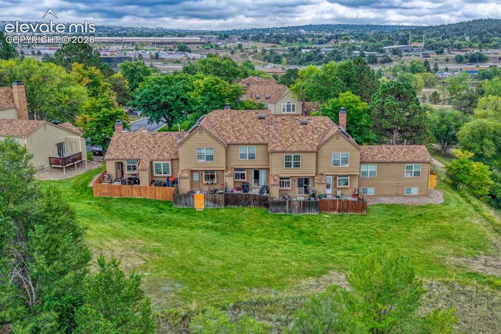 454 Rolling Hills Drive, Colorado Springs, CO 80919 — photo 5