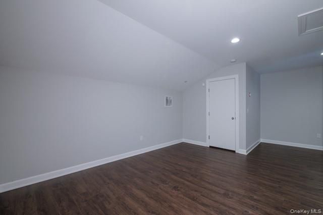 300 Sutton Court 38, Mount Sinai, NY 11766