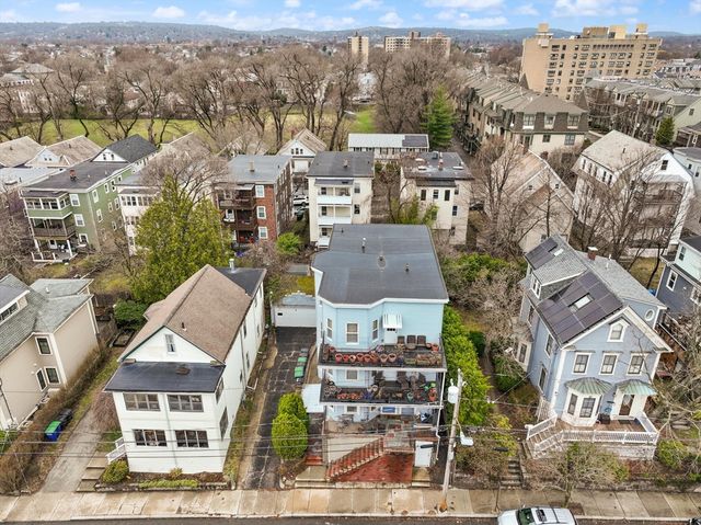 33 Newbury 1, Somerville, MA 02144