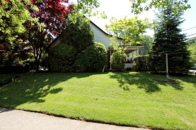 82-04 188th Street, Jamaica Estates, NY 11423
