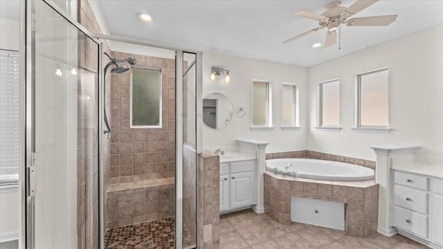 7 Cloud Bank Place, The Woodlands, TX 77382