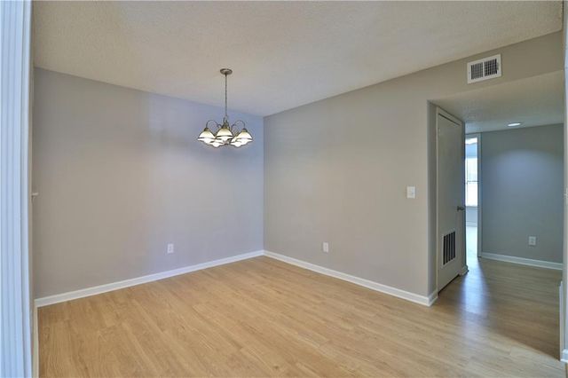 1412 Huntingdon Chase, Sandy Springs, GA 30350