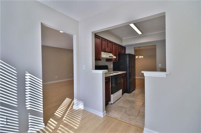 1412 Huntingdon Chase, Sandy Springs, GA 30350