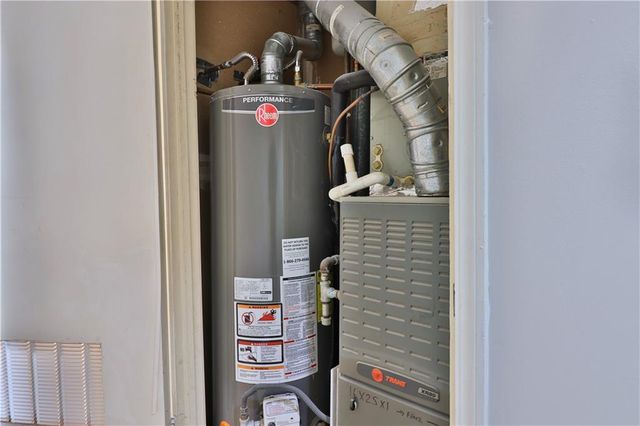 1412 Huntingdon Chase, Sandy Springs, GA 30350