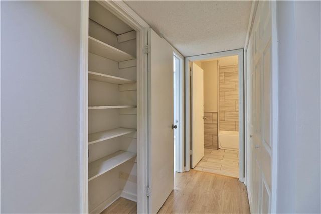 1412 Huntingdon Chase, Sandy Springs, GA 30350