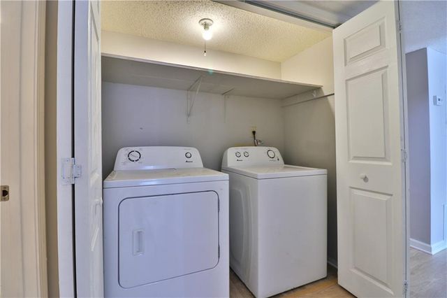 1412 Huntingdon Chase, Sandy Springs, GA 30350