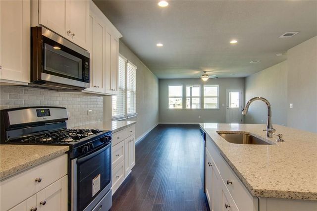 11716 Selkirk DR, Austin, TX 78653