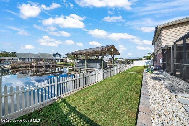 828 Heron Road E, Cocoa, FL 32926