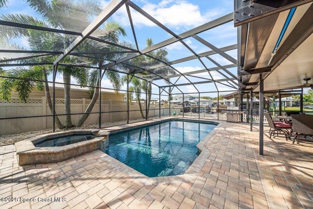 828 Heron Road E, Cocoa, FL 32926