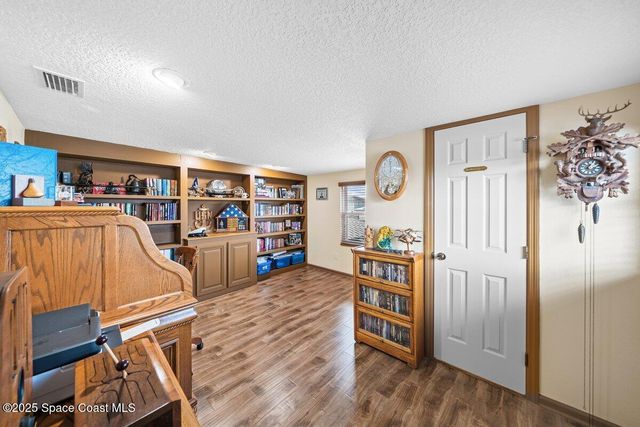 828 Heron Road E, Cocoa, FL 32926