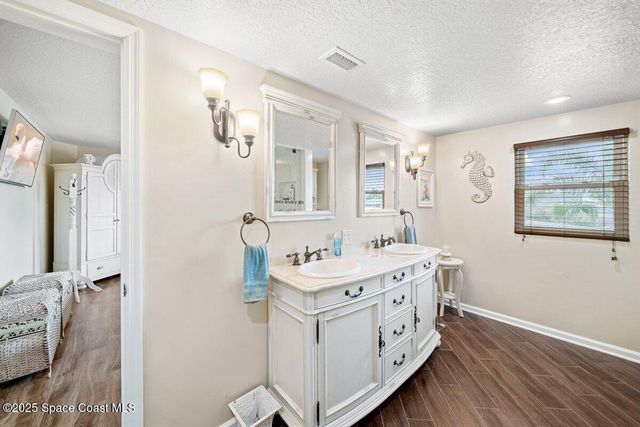 828 Heron Road E, Cocoa, FL 32926