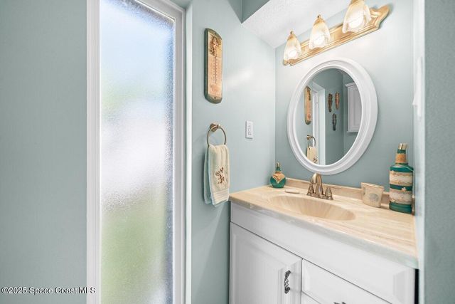 828 Heron Road E, Cocoa, FL 32926