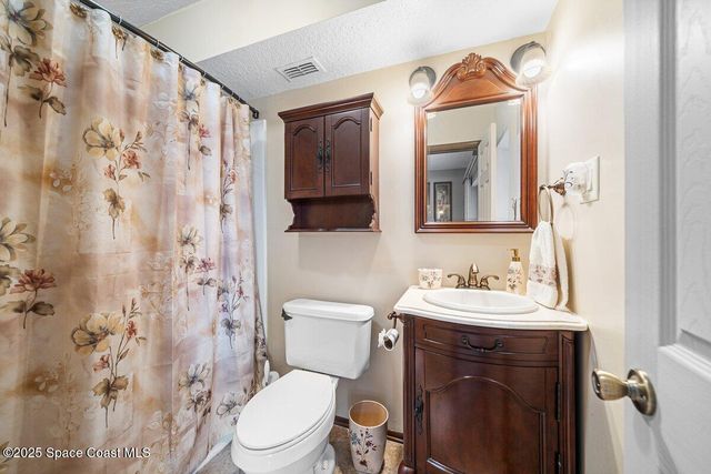 828 Heron Road E, Cocoa, FL 32926