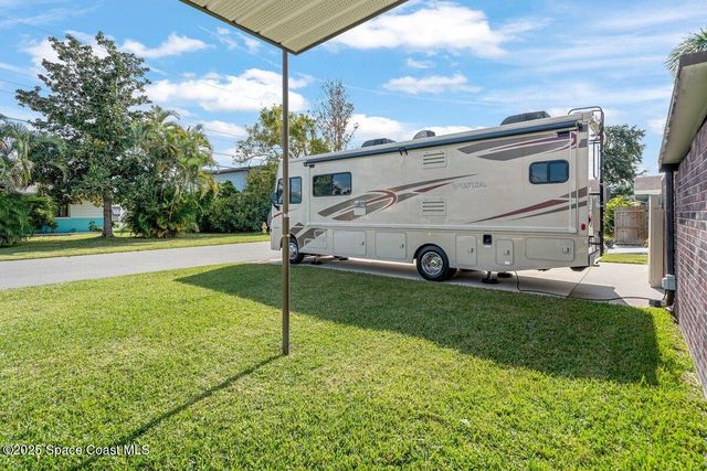 828 Heron Road E, Cocoa, FL 32926