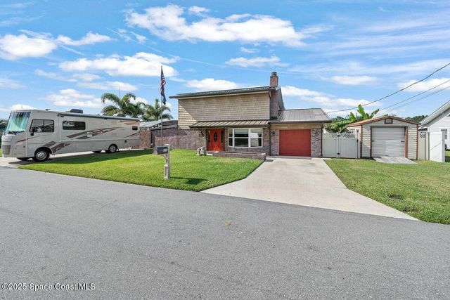 828 Heron Road E, Cocoa, FL 32926