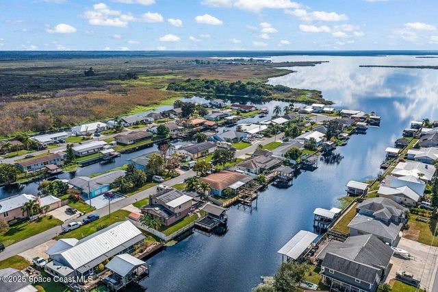 828 Heron Road E, Cocoa, FL 32926