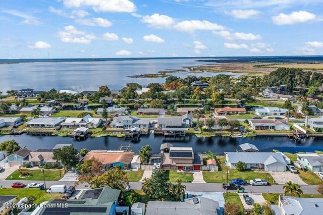 828 Heron Road E, Cocoa, FL 32926