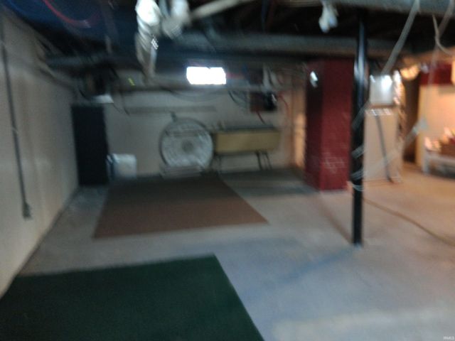 955 E 9th Street, Rochester, IN 46975