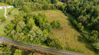 Sugar Grove Valley Rd, Harriman, TN 37748