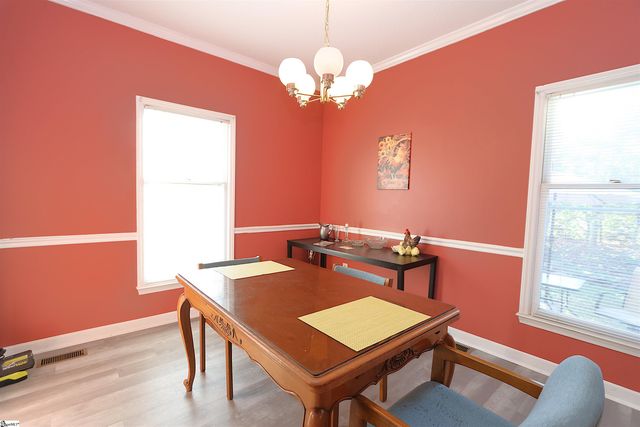 119 Heritage Lake Forest Drive, Spartanburg, SC 29307