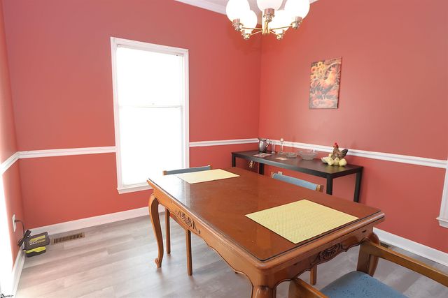 119 Heritage Lake Forest Drive, Spartanburg, SC 29307