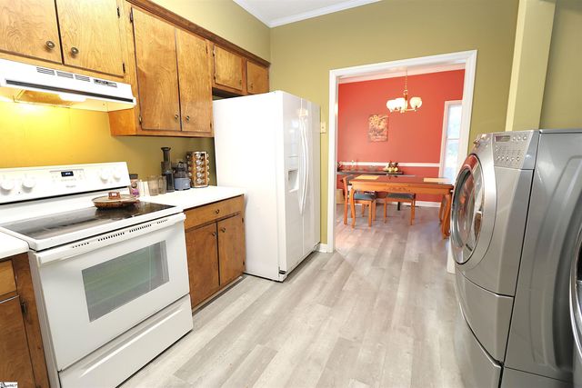 119 Heritage Lake Forest Drive, Spartanburg, SC 29307