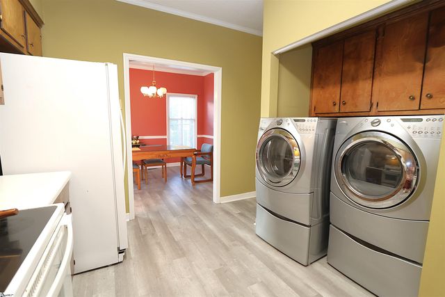 119 Heritage Lake Forest Drive, Spartanburg, SC 29307