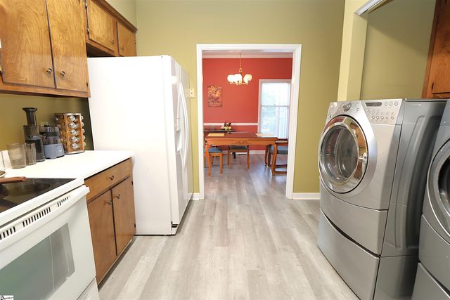 119 Heritage Lake Forest Drive, Spartanburg, SC 29307