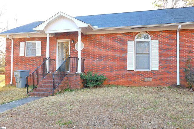 119 Heritage Lake Forest Drive, Spartanburg, SC 29307