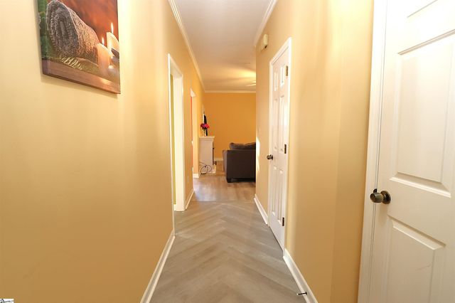 119 Heritage Lake Forest Drive, Spartanburg, SC 29307