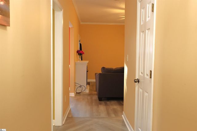 119 Heritage Lake Forest Drive, Spartanburg, SC 29307