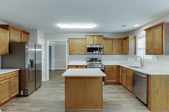 4439 Woodgate Hill Trail, Snellville, GA 30039