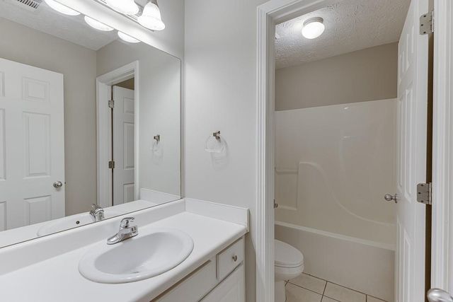 4439 Woodgate Hill Trail, Snellville, GA 30039