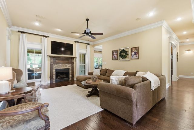 4005 Newcastle Dr, Conway, AR 72034