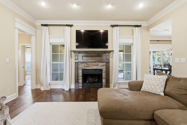 4005 Newcastle Dr, Conway, AR 72034