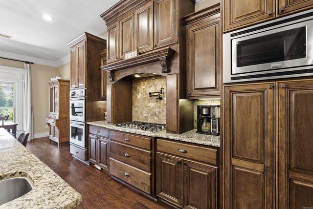 4005 Newcastle Dr, Conway, AR 72034