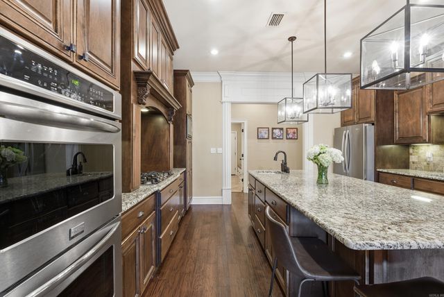 4005 Newcastle Dr, Conway, AR 72034