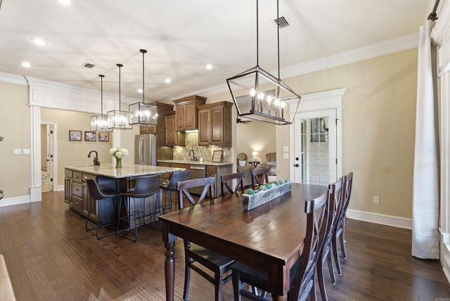 4005 Newcastle Dr, Conway, AR 72034