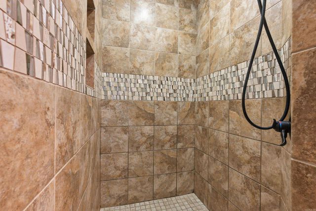 4005 Newcastle Dr, Conway, AR 72034