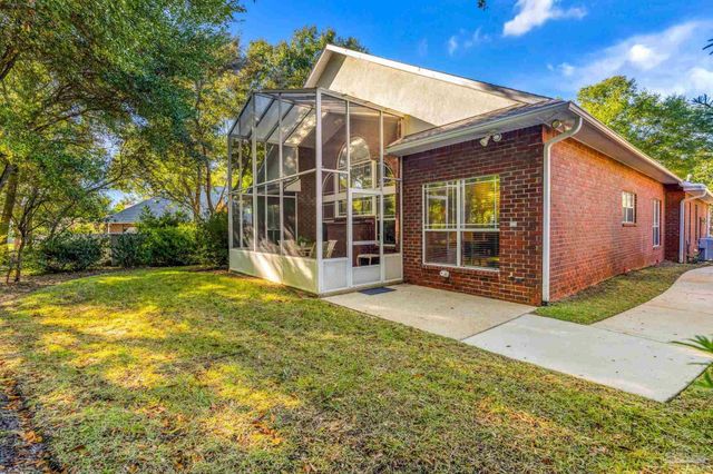 10164 Bittern Dr, Pensacola, FL 32507