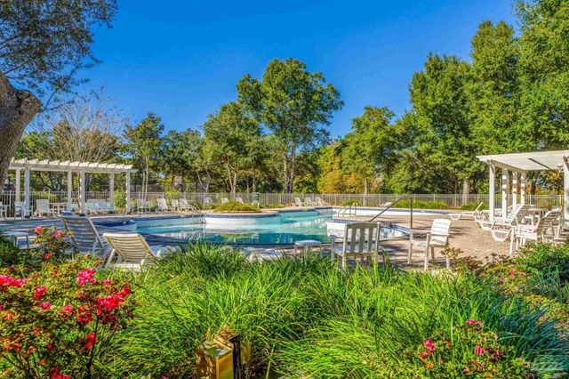 10164 Bittern Dr, Pensacola, FL 32507