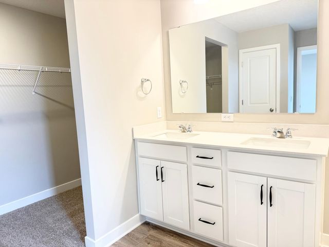 474 Blueridge Street SW, Delano, MN 55328