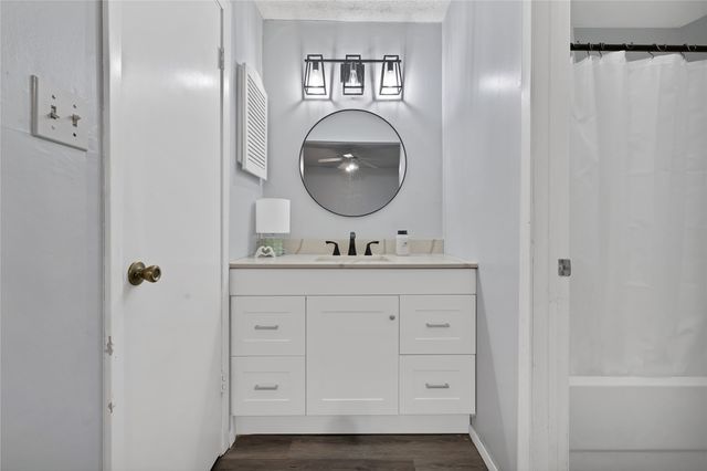 7357 Channel View Drive, Fort Worth, TX 76133