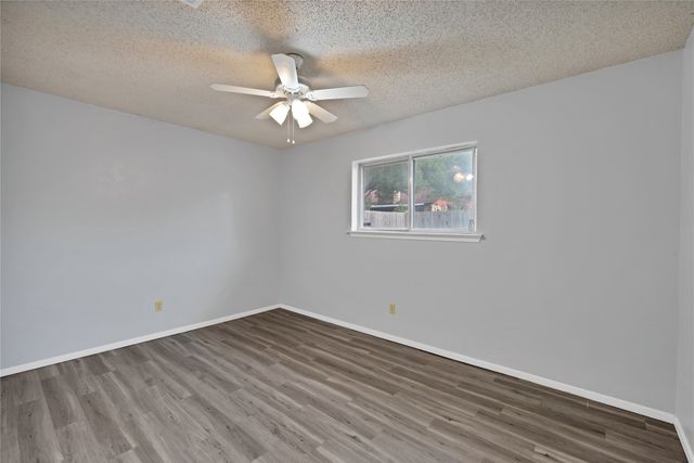 7357 Channel View Drive, Fort Worth, TX 76133