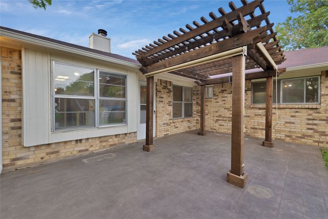 7357 Channel View Drive, Fort Worth, TX 76133