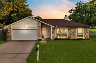 7357 Channel View Drive, Fort Worth, TX 76133