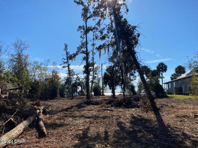 4714 Bay Head Road, Youngstown, FL 32466